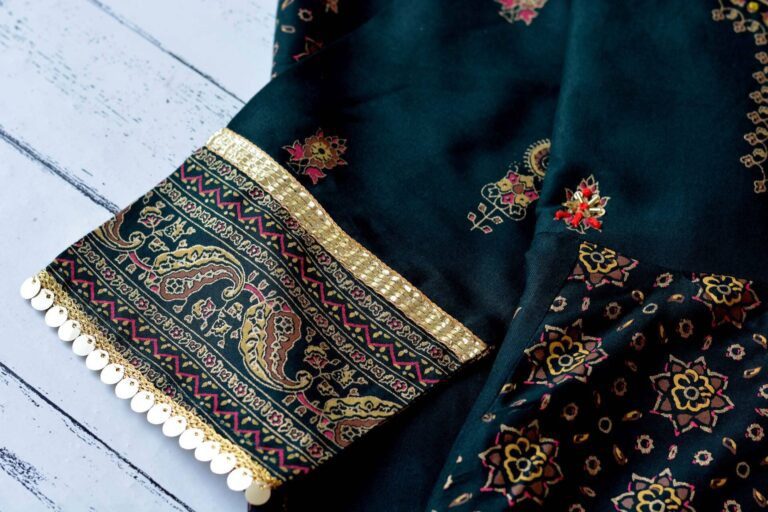 Ravishing Embroidered Anarkali Outfit 4