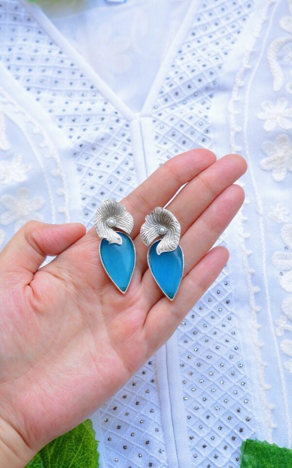Regal Look Multistone Blue Leaf Style Earrings